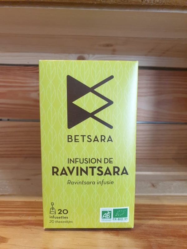 Infusion de ravintasara en sachets, en vente au Grenier Verdoyant et sur le site internet - livraison possible